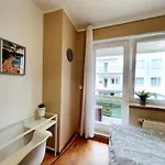 Okrzei 12 *